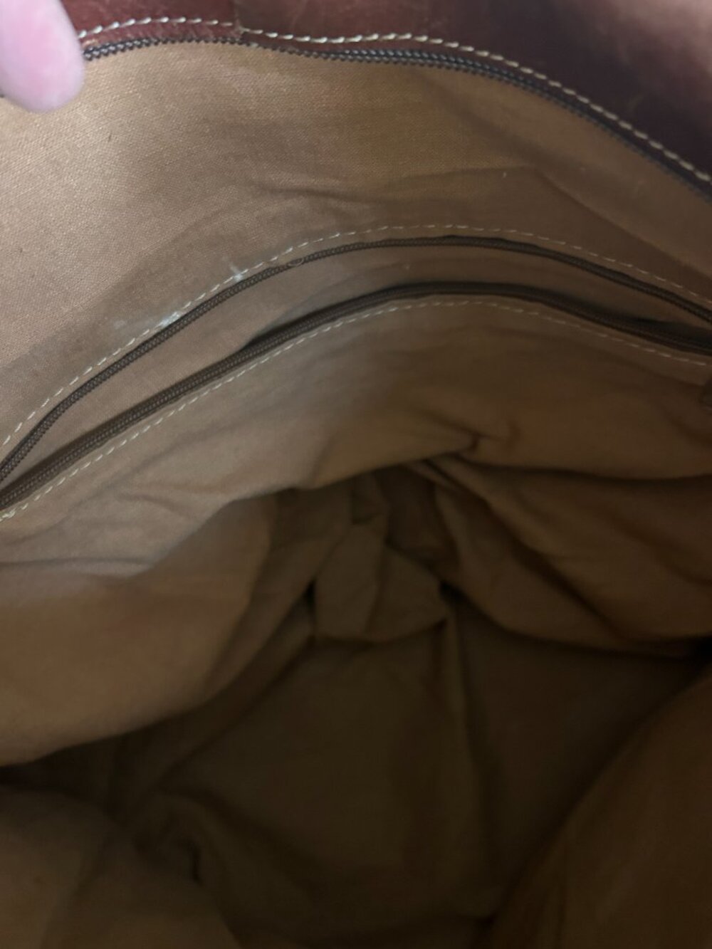 Italian Genuine Leather Travel Bag/Tote - Picture 4 of 7